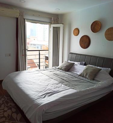 Daun Penh House | Cassia Riverside Villa
