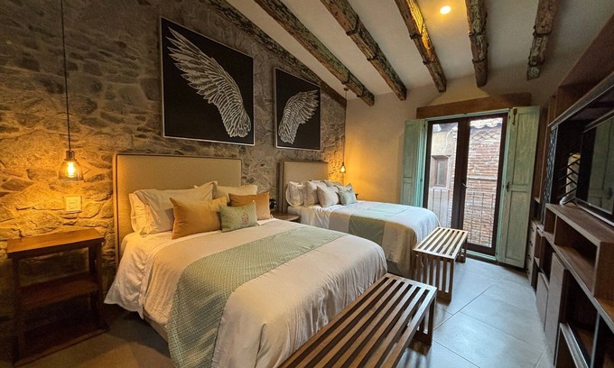 Santeagueda Apartment | Castello di Carlo - Loft Carlo VI