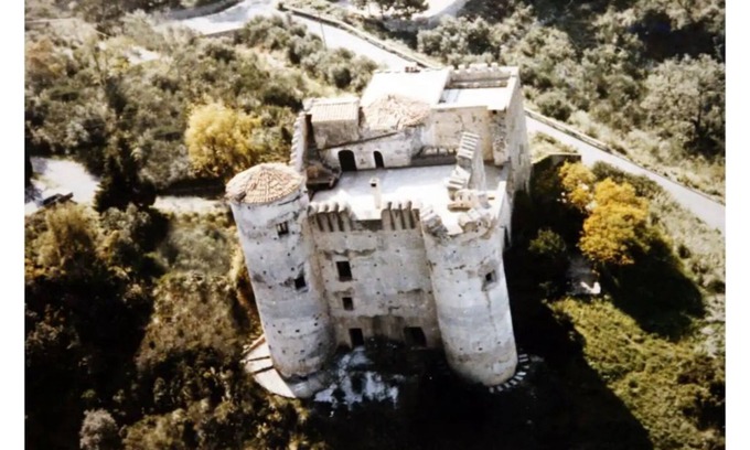 Praia a Mare Other | Castle for 16 Guests