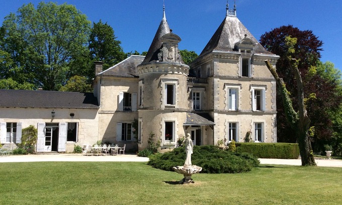 Saint-Jory-las-Bloux Other | Castle in Dordogne in the land of truffles. Park, heated pool