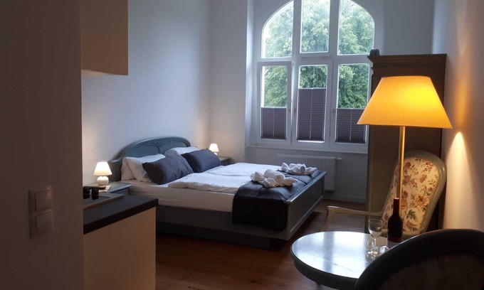 Hohendorf Apartment | Castle Studio WE 18 - Hohendorf Castle