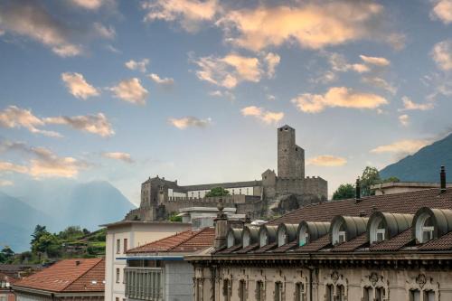 Bellinzona Apartment | Castle View - Happy Rentals