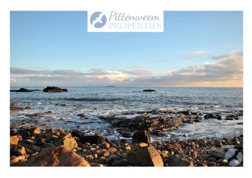 Cellardyke House | Catherine Cottage seaside home