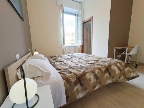 Lecco Apartment | Cattaneo 65 3 bedrooms 5 minutes from lake and station w parking