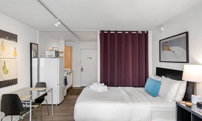 Brookwood Apartment | (CCC) Clean, Cozy, Convenient Studio in Buckhead w/Free Parking