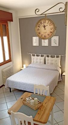 Old Town Apartment | Cecily's House