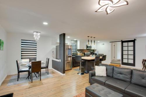 Cedar Hill House | Cedar Hill Home with Fenced Patio, Grill and Foosball!