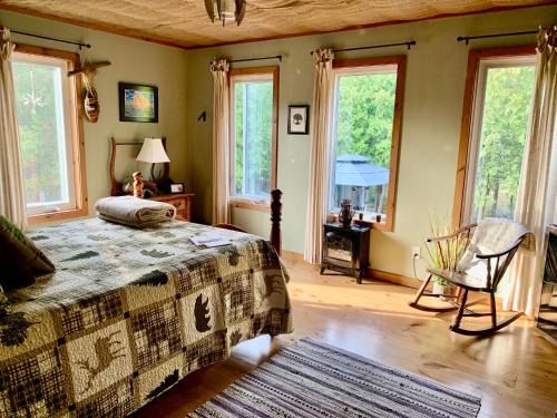 Northern Bruce Peninsula Bed & Breakfast | Cedarstone Woods B&B