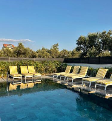Ezine Hotel | Cedori Butik Otel