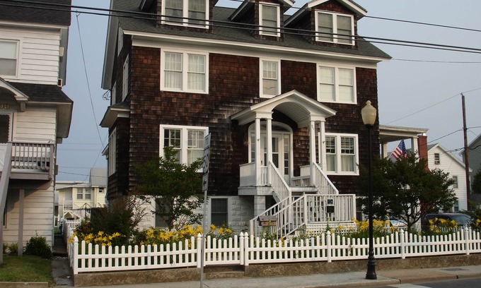 Ocean City Apartment | Celebrate Ocean City's 150th Anniversary! Stay in a 1928 Cottage in Old Town!
