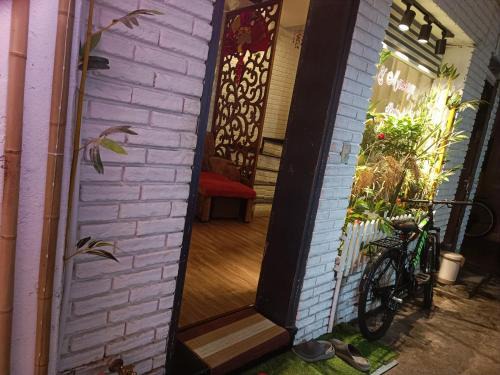 Old Quarter Bed & Breakfast | Center of Hoan Kiem Lake - 1 bed room, maximum 2 people
