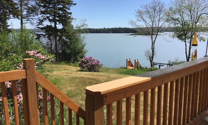 Sebascodegan Island House | Centerview cottage