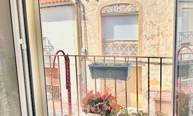 Amelie-les-Bains-Palalda Apartment | Central F2 Apartment with Parking and Balconies