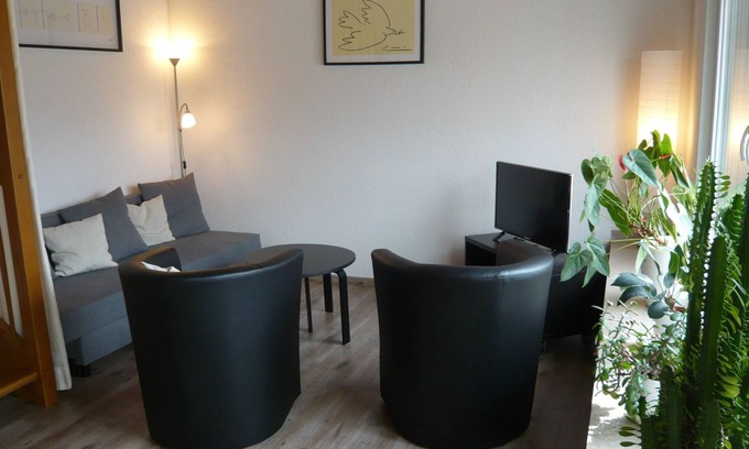 Remscheid Apartment | Central - and yet in the countryside Once out of everyday life .