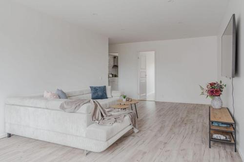 Eslov Apartment | Central apartment Eslöv! 20 km from Lund