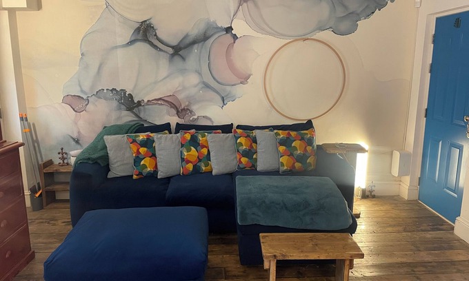 South Bank Apartment | Central Chic & Cozy studio in zone 1 of London