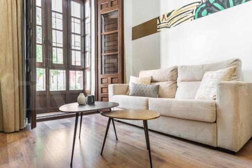 Centro Apartment | Central & cosy studio in front of Picasso museum by REMS