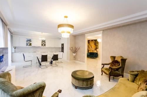 Tbilisi City Centre Apartment | Central Elegant Apartment
