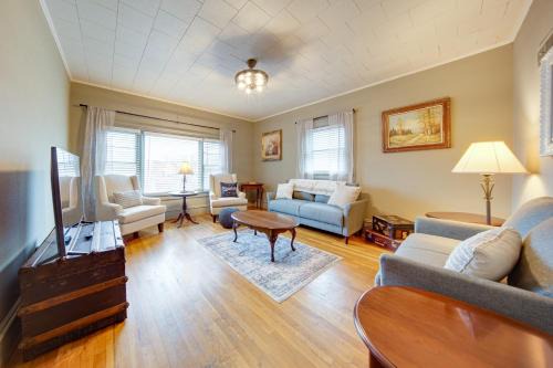 Meadville Apartment | Central Meadville Apartment - Walk to Downtown!