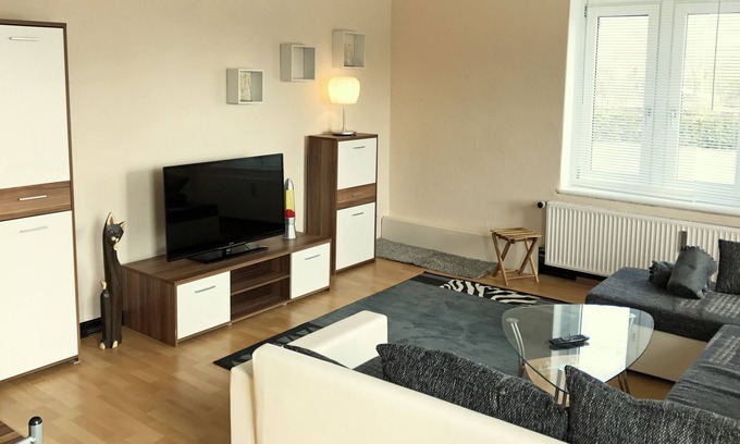 Hildesheim District Apartment | Centrally located for visitors to the Harz, trade fair guests, fitters, Alfeld (5min), Leineberg