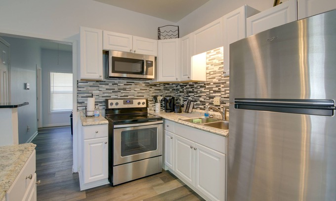 Uptown Cottage | Centrally Located Memphis House: 2 Mi to Beale St!