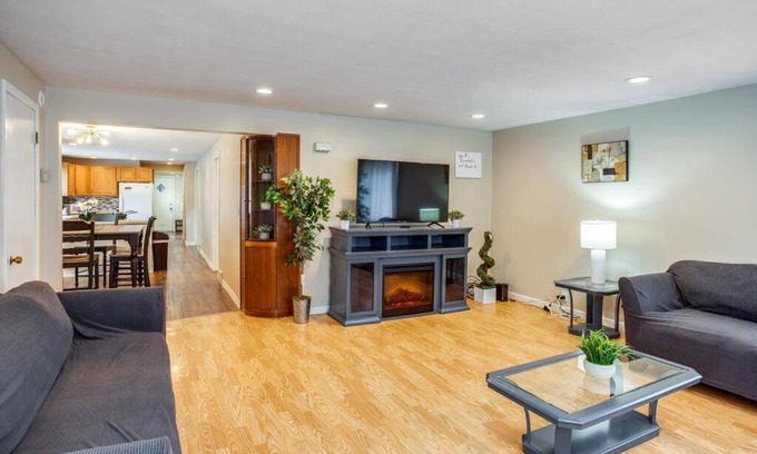 Downtown Rochester House | Centric Ranch in the South ave by Dwtn/UofR/Arpt