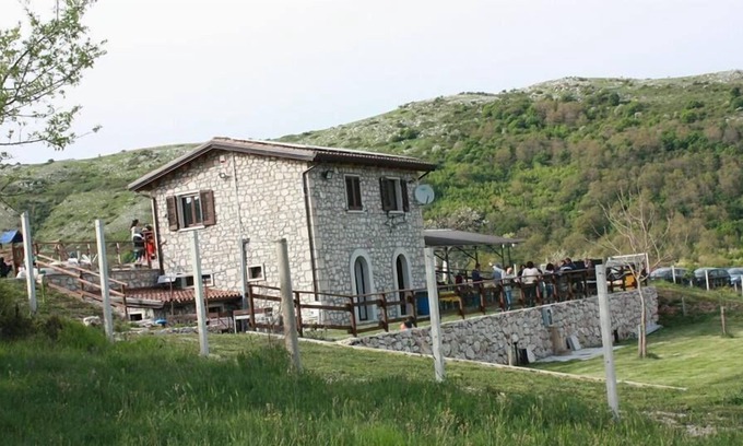 Cerreto Sannita RV Rental | Centro-Ippico La Lente Cavalieri