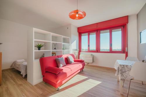 Favaro Veneto Apartment | Cervino's Home - 20 min from Venice & Parking