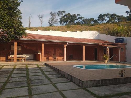 Nazare Paulista House | Chácara em Nazaré - Piscina, Churrasqueira e Natureza