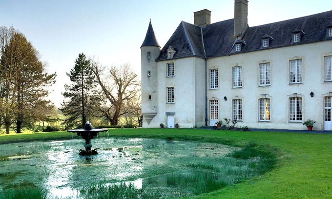 Asnieres-en-Bessin Bed & Breakfast | Château d'Asnieres en Bessin