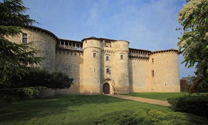 Senouillac Bed & Breakfast | château de Mauriac