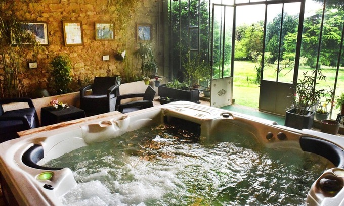 Bonnac-la-Cote Bed & Breakfast | Château de Saint-antoine