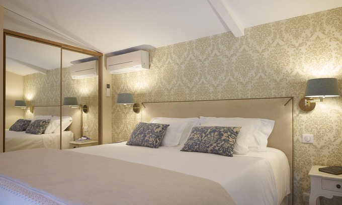 Leognan Bed & Breakfast | Château Pont Saint-Martin