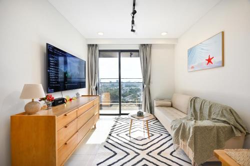 District 10 Apartment | CH 2PN Kingdom Q10- Khoa home