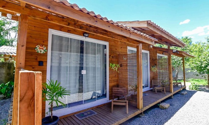 Ratones Apartment | Chalé pertinho de Jurerê Ch1, com Fire Stick