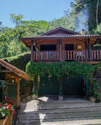 Nucleo Maua House | Chalés Lirio dos Vales