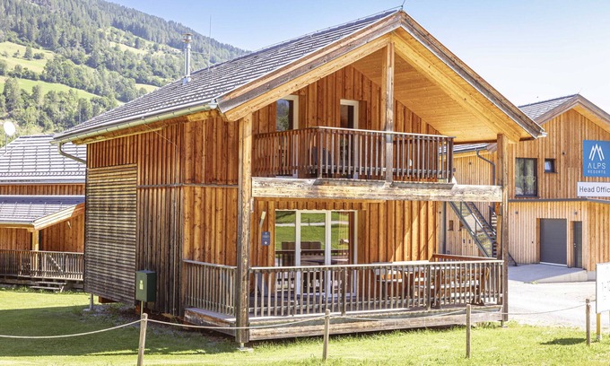 Sankt Lorenzen ob Murau Ski Chalet | Chalet # 1 with 3 bedrooms & IR sauna