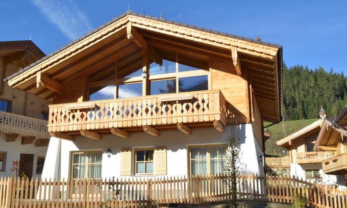 Schonbach House | „Chalet 18 Am Sonnenhang“ by Alpen Apartments