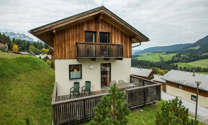 Annaberg im Lammertal Ski Chalet | Chalet # 35 with 3 BR for up to 6 people