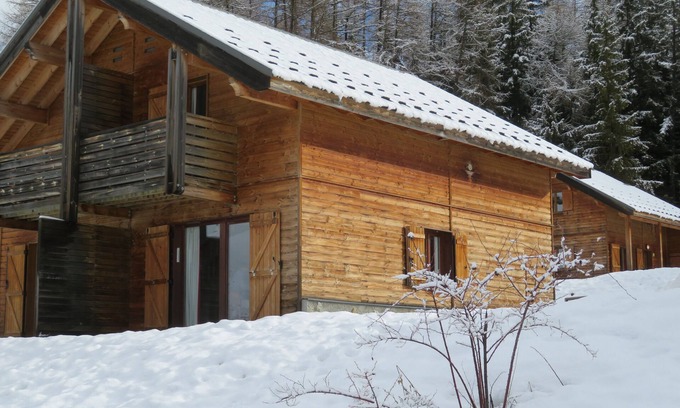 Le Devoluy Ski Chalet | CHALET 8 BEDS DUPLEX RENOVATED RECENTLY AT THE WOLF