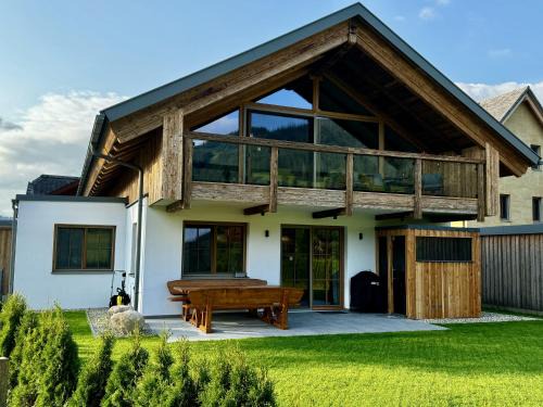 Tauplitz Apartment | Chalet Almblick mit Sauna