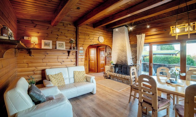 Barbis Ski Chalet | Chalet "Bühberg Alm" with Private Terrace, Balcony & Wi-Fi