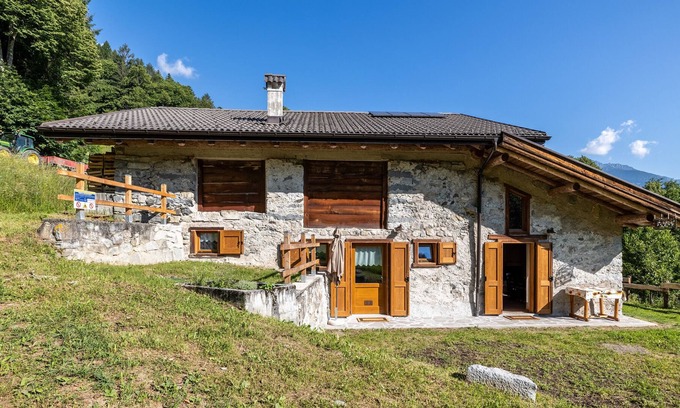 Tione di Trento Ski Chalet | Chalet 'Baita Scraniga' with Mountain View and Private Garden 022199-AT-012528