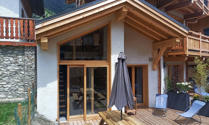 Champagny-en-Vanoise Apartment | Chalet Bio Corti 4 Personnes Avec Bain à Remous et Sauna