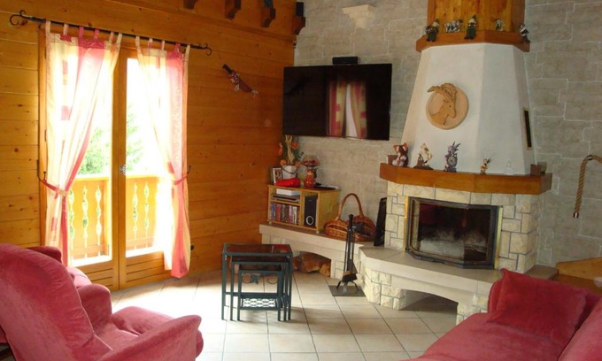 Pralognan-la-Vanoise Ski Chalet | Chalet calme 8 pers, 2 chambres, WiFi, parking privé - FR-1-464-39