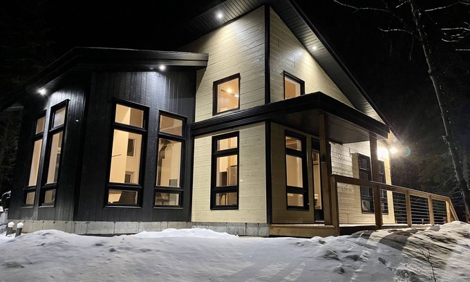 Saint-Tite-des-Caps Ski Chalet | Chalet Charlevoix - Ski landmark in nature