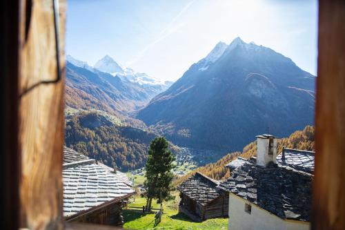 Evolene Ski Chalet | Chalet "Chez le petit Jean"