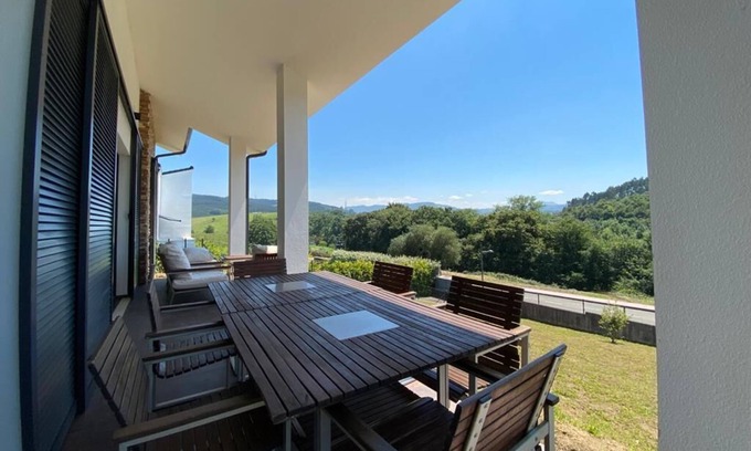 Villaverde de Pontones Ski Chalet | Chalet DE Lujo A Estrenar 6 KM DE Somo