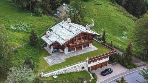Icogne Ski Chalet | Chalet des Reines - Luxe discret, vue imprenable, calme absolue