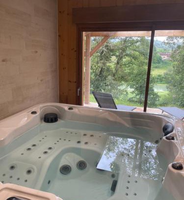 Sergeac Ski Chalet | Chalet des ruisseaux